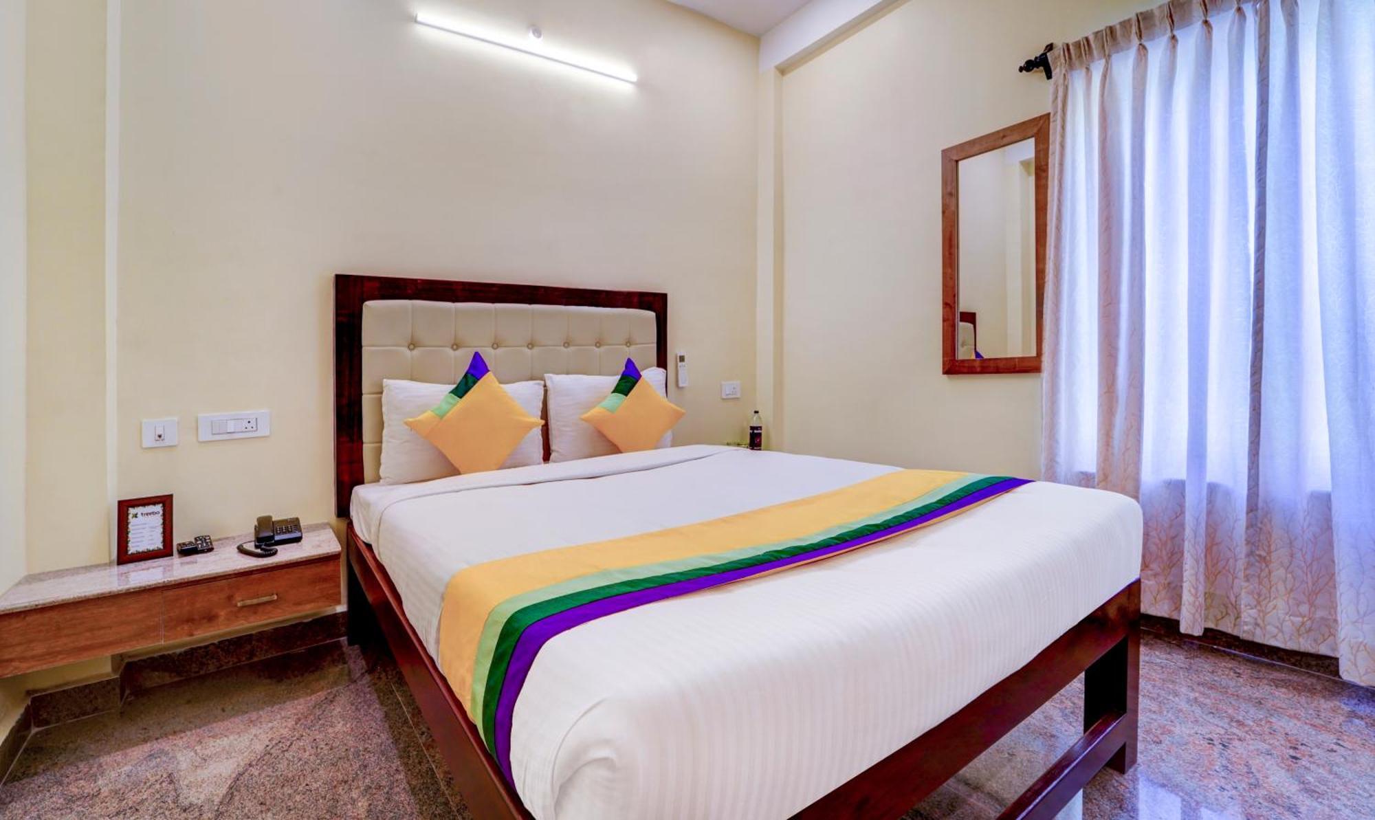 Treebo Trip Prakasam Residency Puducherry Exterior foto